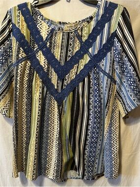 One World size M Navy & Multicolor Striped Lace-Trim Peasant Top